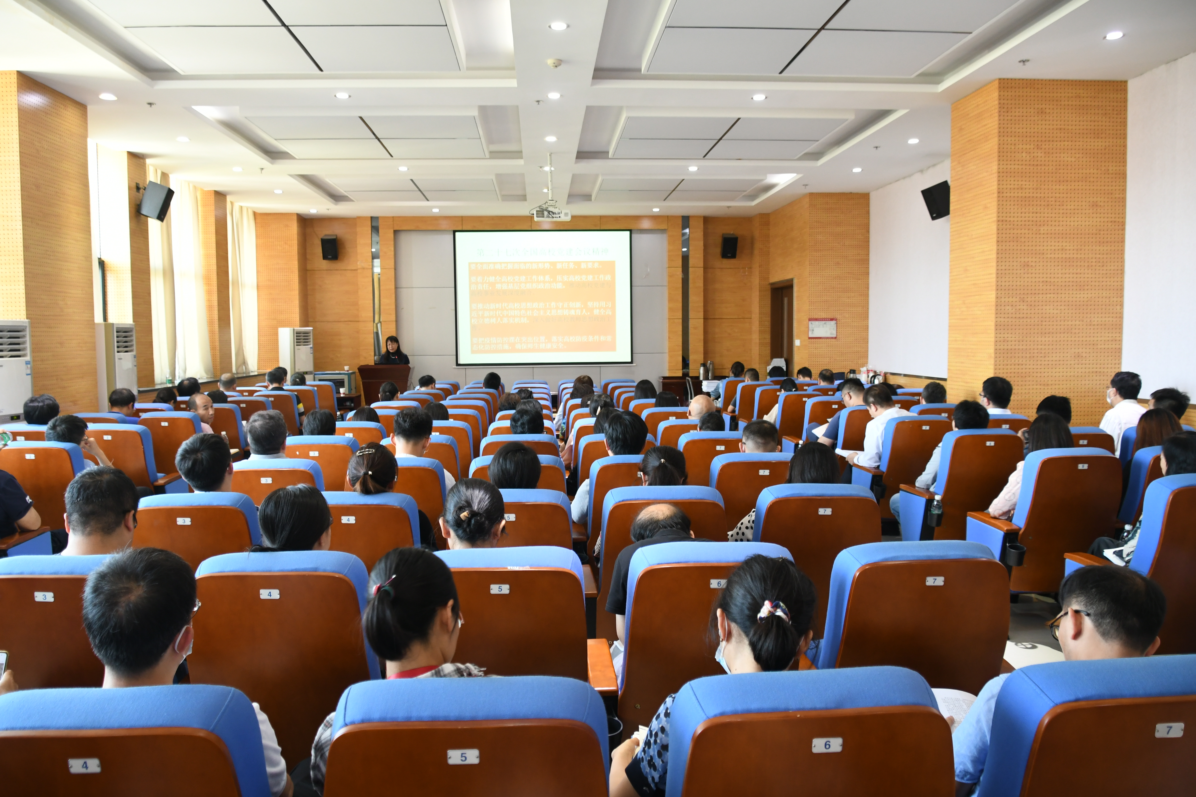 DSC_8381.JPG DSC_8381.JPG